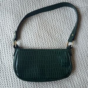 Green snakeskin purse